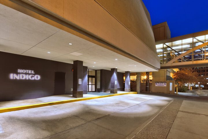 Hotel Indigo Rochester – Mayo Clinic Area by IHG