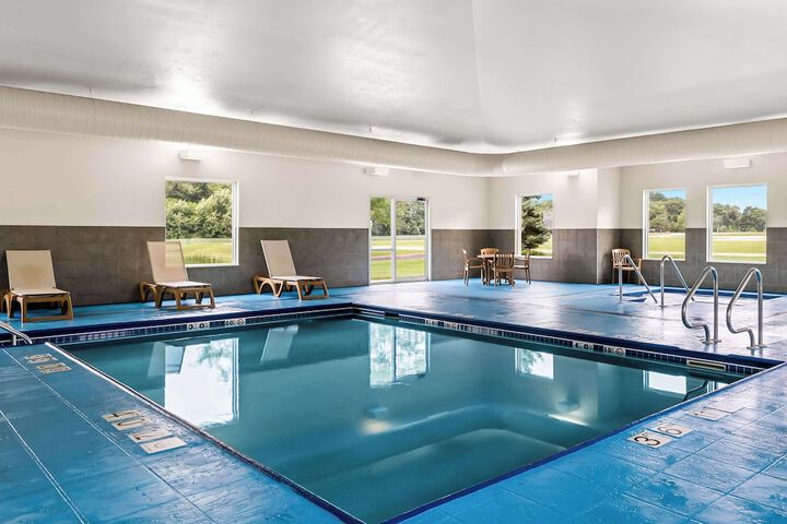 Pool 2 of 25