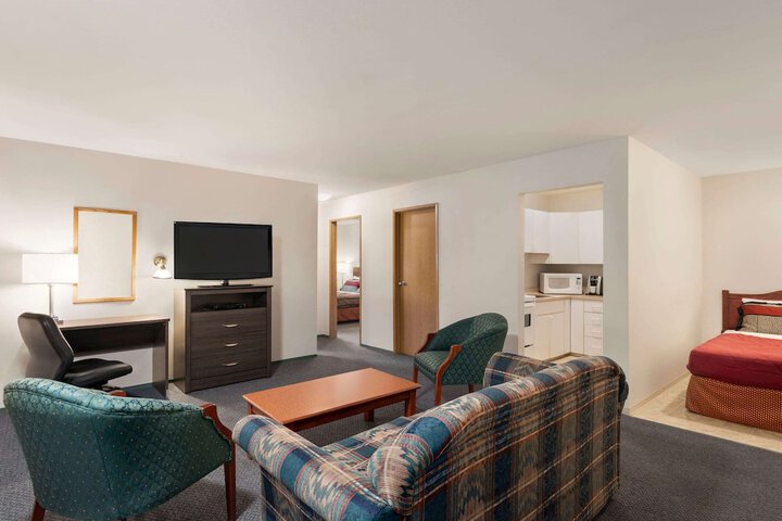 Room 22 of 58