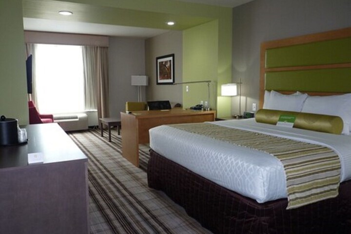 La Quinta Inn & Suites by Wyndham Paducah