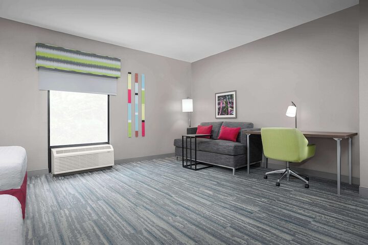 Room 10 of 42