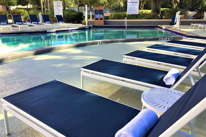 Pool 11 of 70