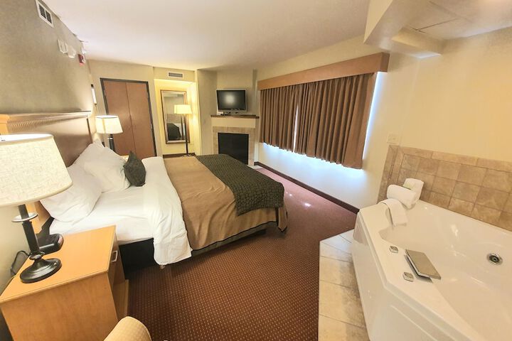 Room 22 of 66