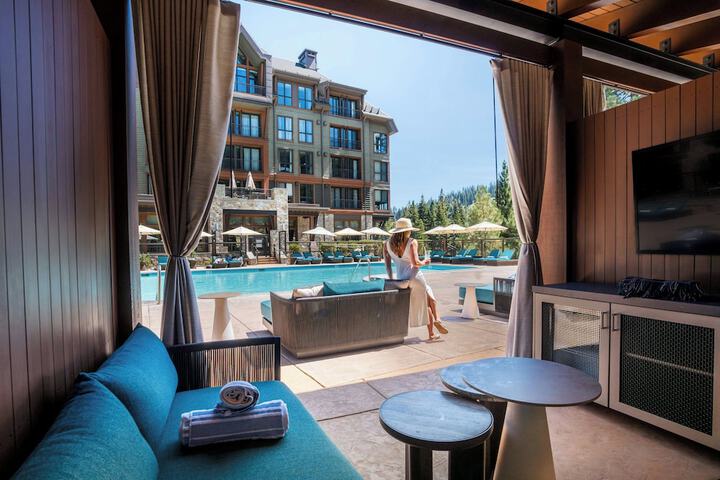 The Ritz-Carlton Lake Tahoe