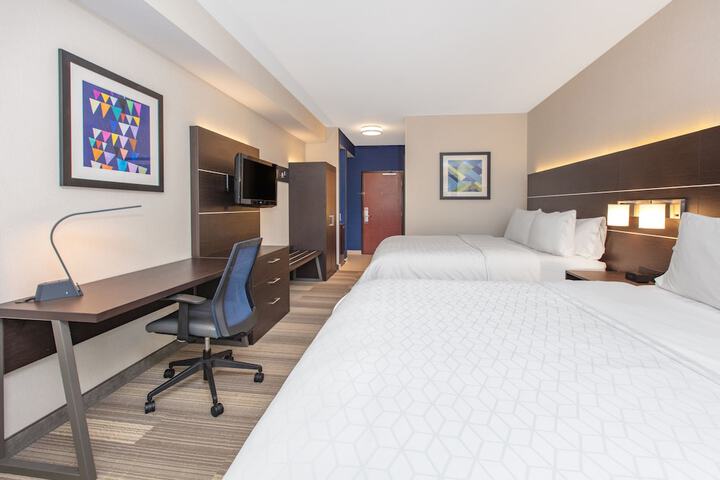 Holiday Inn Express Hotel & Suites Seaside-Convention Center by IHG