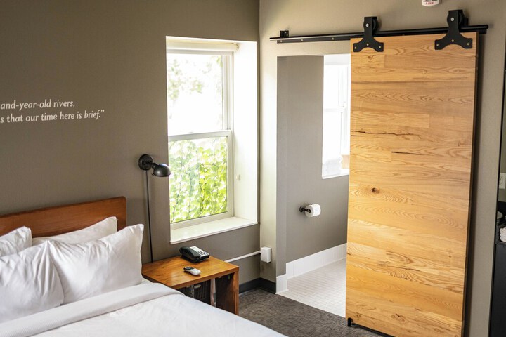 The Oxbow Hotel