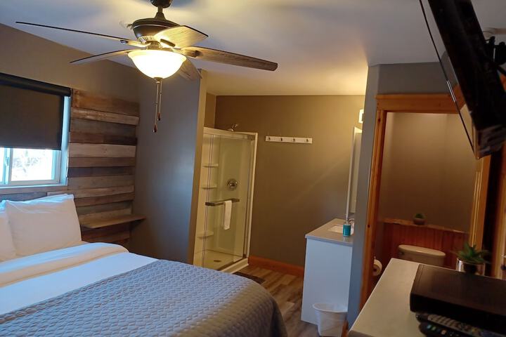 Room 36 of 118