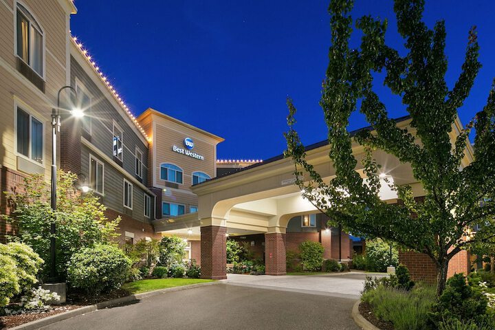Hotel 8 of 68