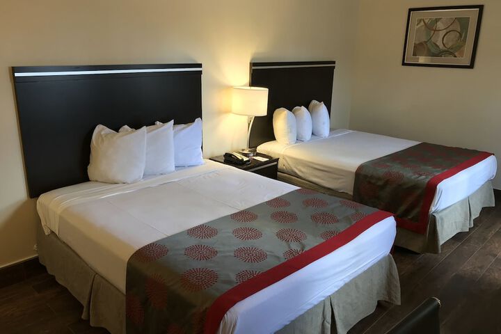 Room 34 of 68