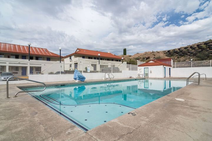 Pool 3 of 87