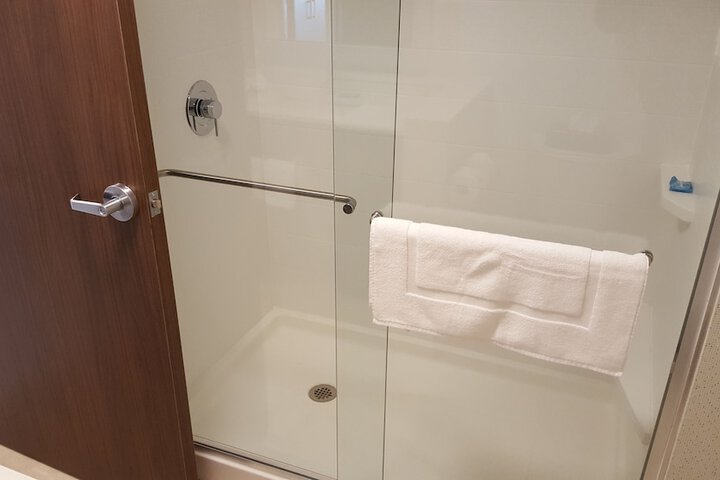 Room 26 of 35
