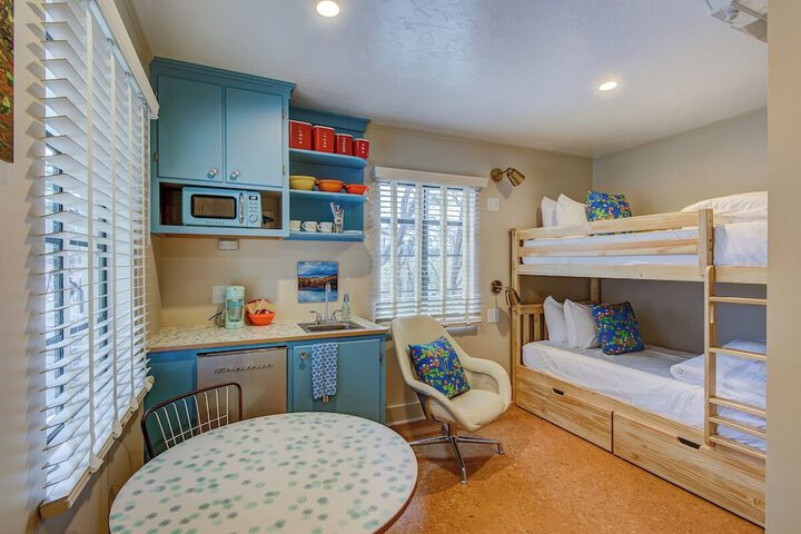 Room 29 of 102