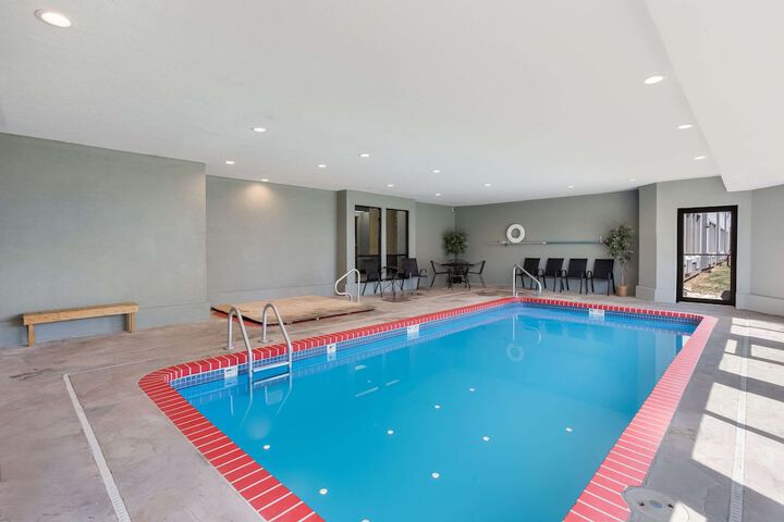 Pool 5 of 39