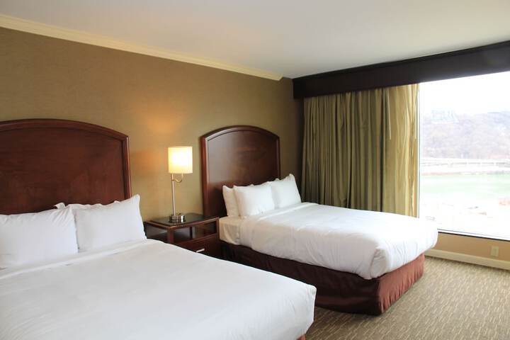 Room 29 of 74