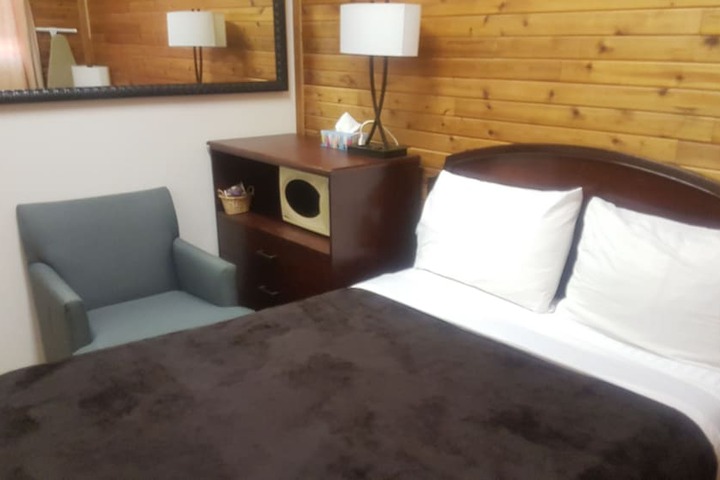 Room 15 of 41