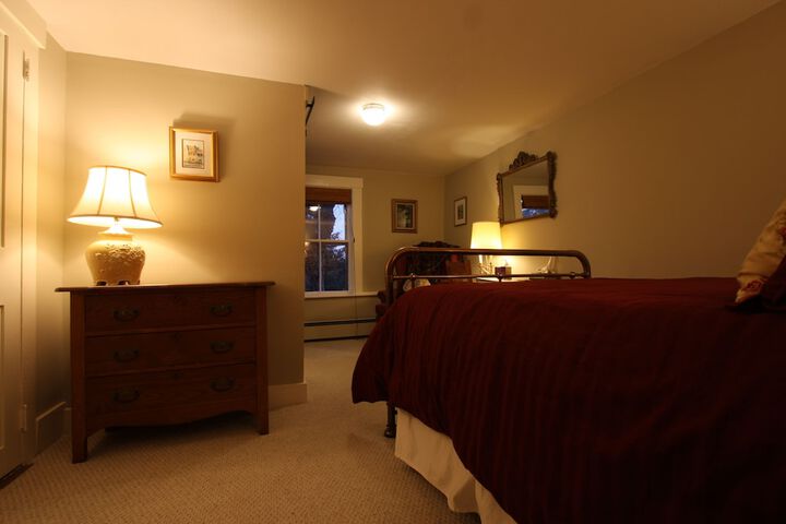 Room 49 of 89