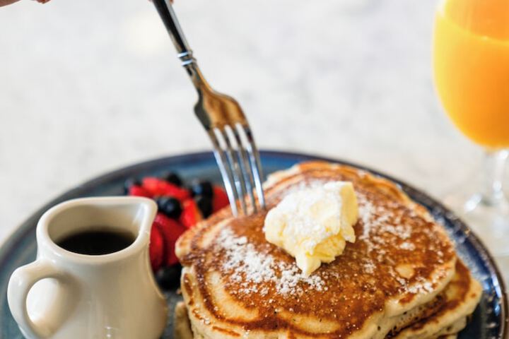 Breakfast/Coffee Service 100 of 111