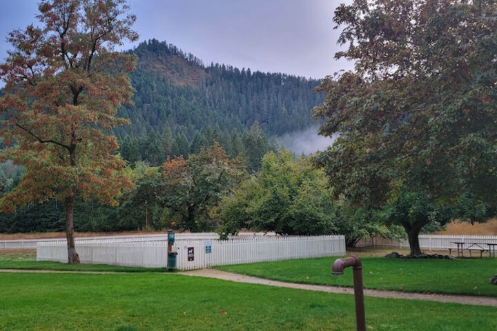 Wolf Creek Inn & Tavern