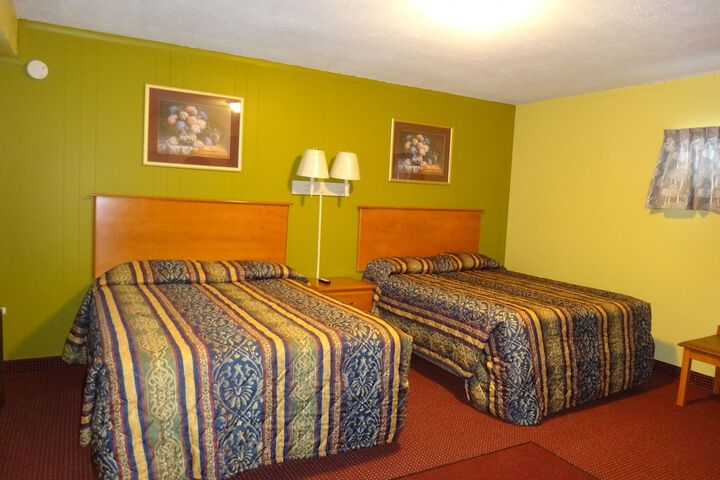 Room 28 of 38