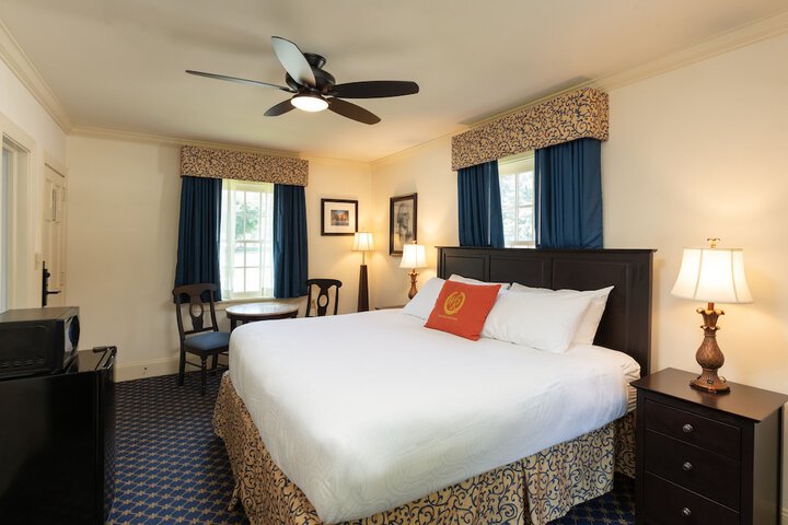 Room 16 of 29