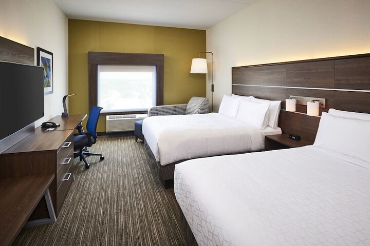 Holiday Inn Express and Suites Brantford by IHG