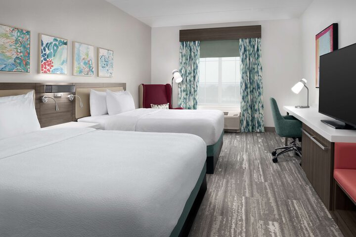 Room 32 of 40
