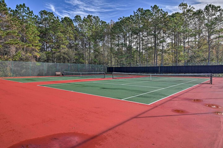 Pawleys Island Vacation Rental on Golf Course!