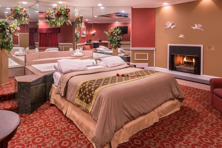 Room 32 of 72
