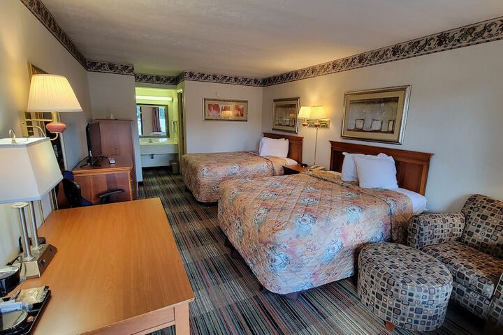 Room 14 of 15