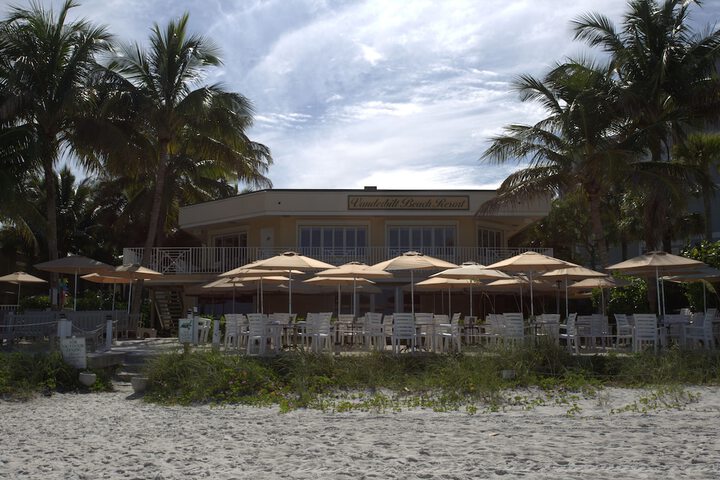 Beach 27 of 37