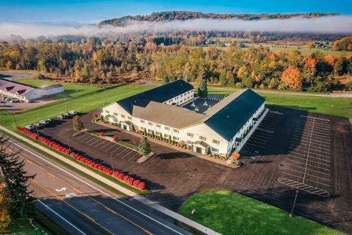 Hotel 4 of 25
