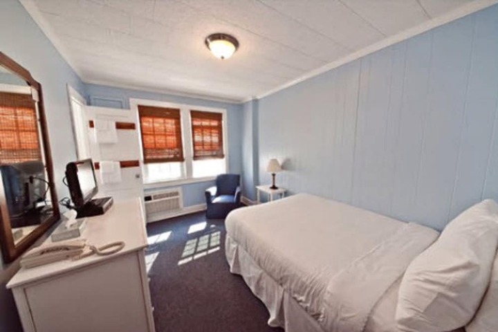 Room 56 of 63