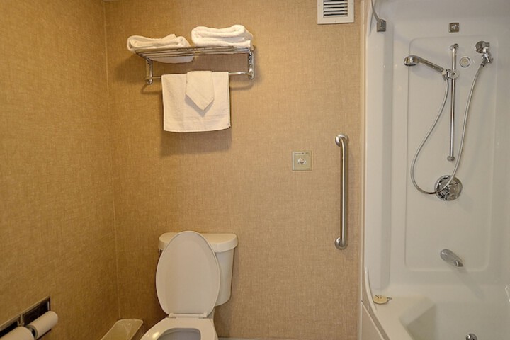 Room 14 of 41