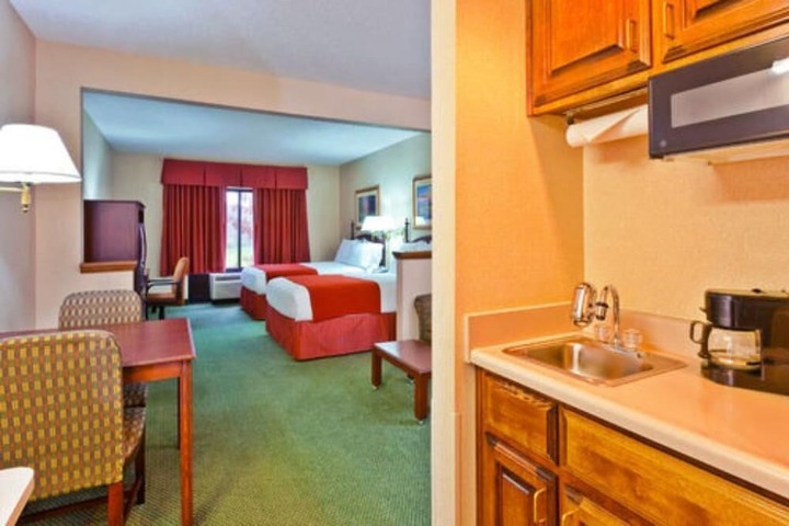 Spark by Hilton Paducah