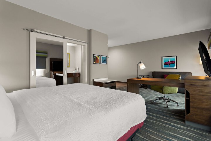 Room 22 of 61