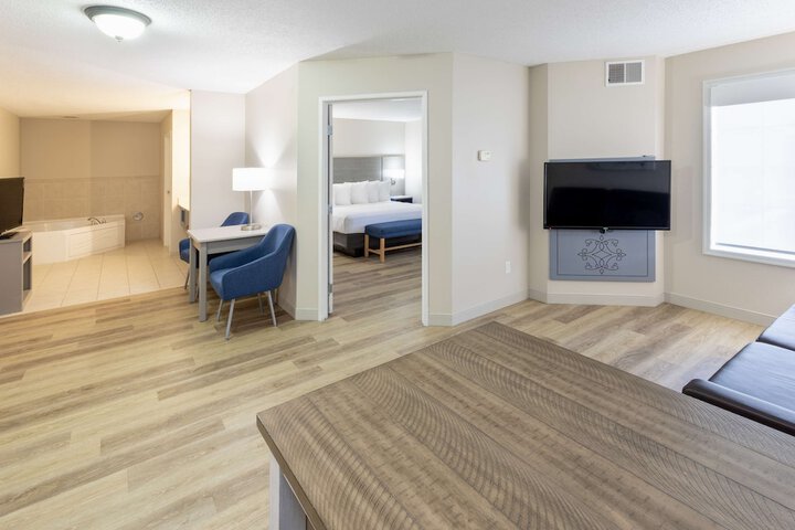 Room 16 of 29