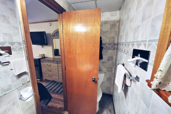 Room 29 of 54