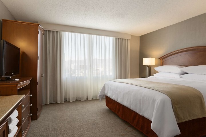 Room 21 of 47