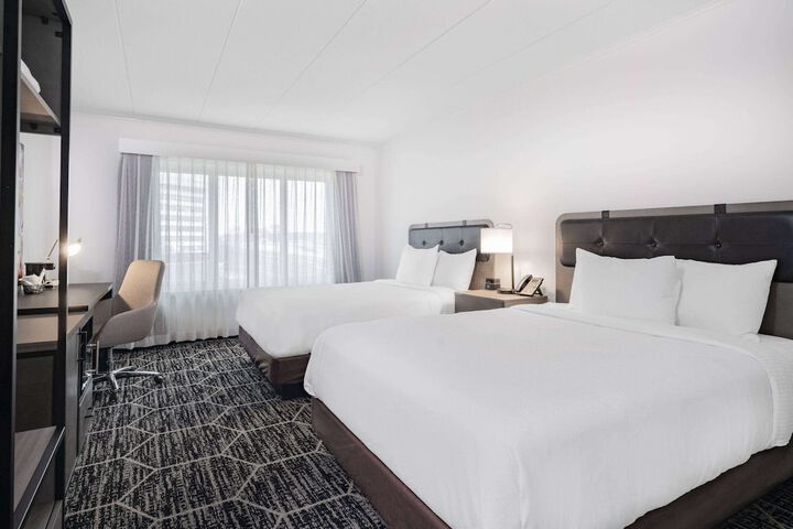 Room 16 of 41