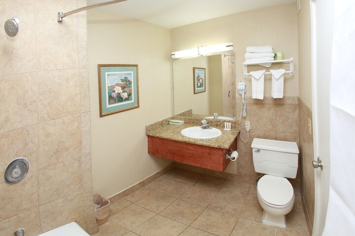 Room 13 of 24