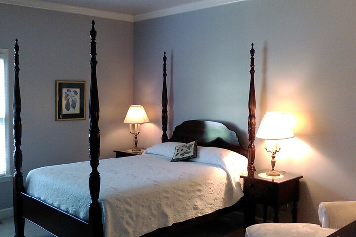 Room 18 of 66