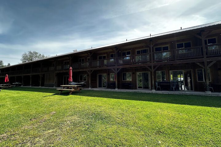 Methow River Lodge & Cabins