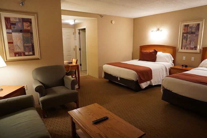 Room 12 of 33