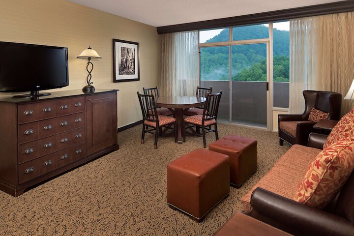 The Park Vista - a DoubleTree by Hilton Hotel - Gatlinburg