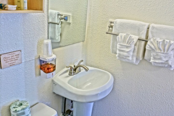 Arbor Inn Motel Oakridge