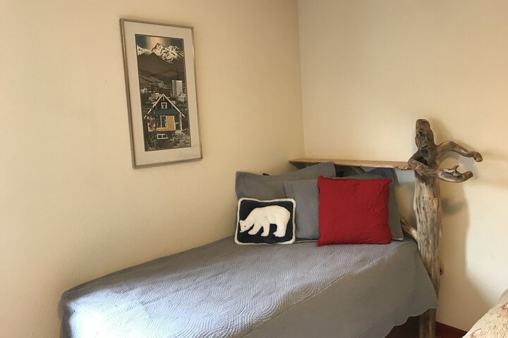 Room 37 of 57