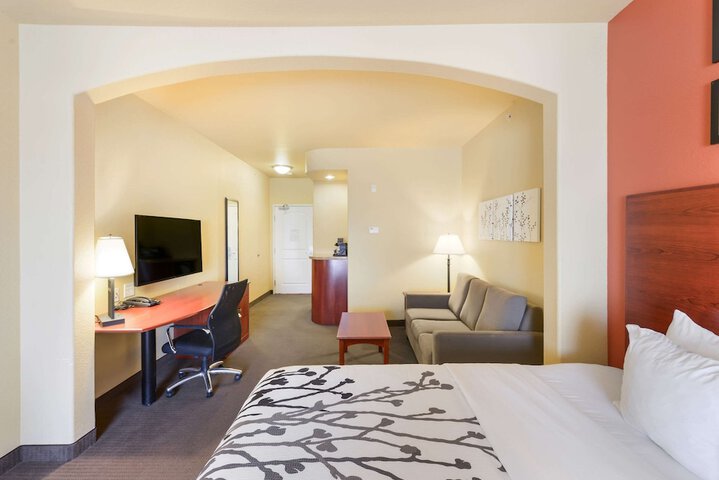 Room 11 of 53