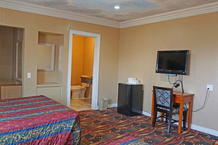 Room 39 of 39