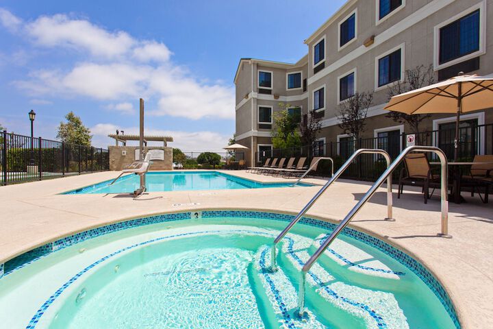 Staybridge Suites Lake Forest by IHG