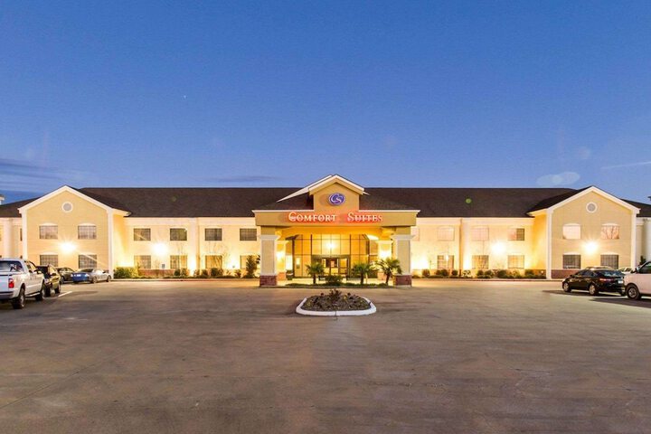Hotel 2 of 39